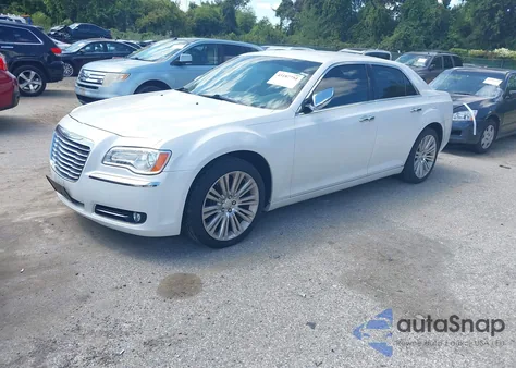 2013 Chrysler 300C from USA, damaged, VIN 2C3CCAET4DH558694
